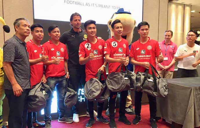 Saigon Unicorns và sự kiện bóng đá Đức Bundesliga 
